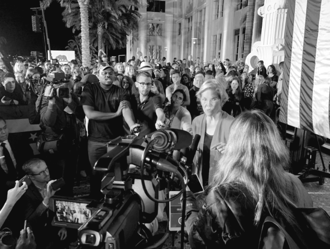 Elizabeth Warren visits San Diego